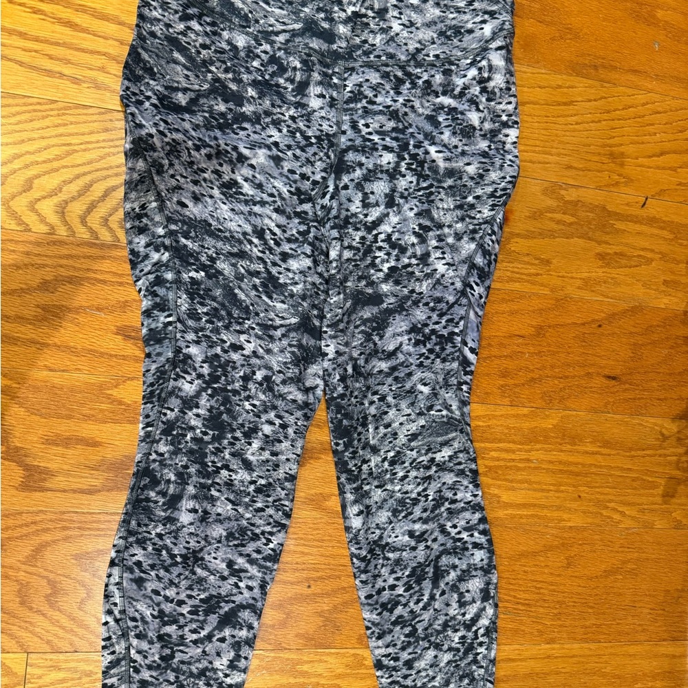 lululemon athletica Black and Gray Leggings
